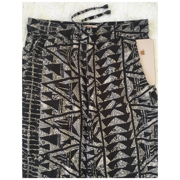 Mossimo ♥️ Lounge Cuffed Leg Pants - Picture 7 of 9